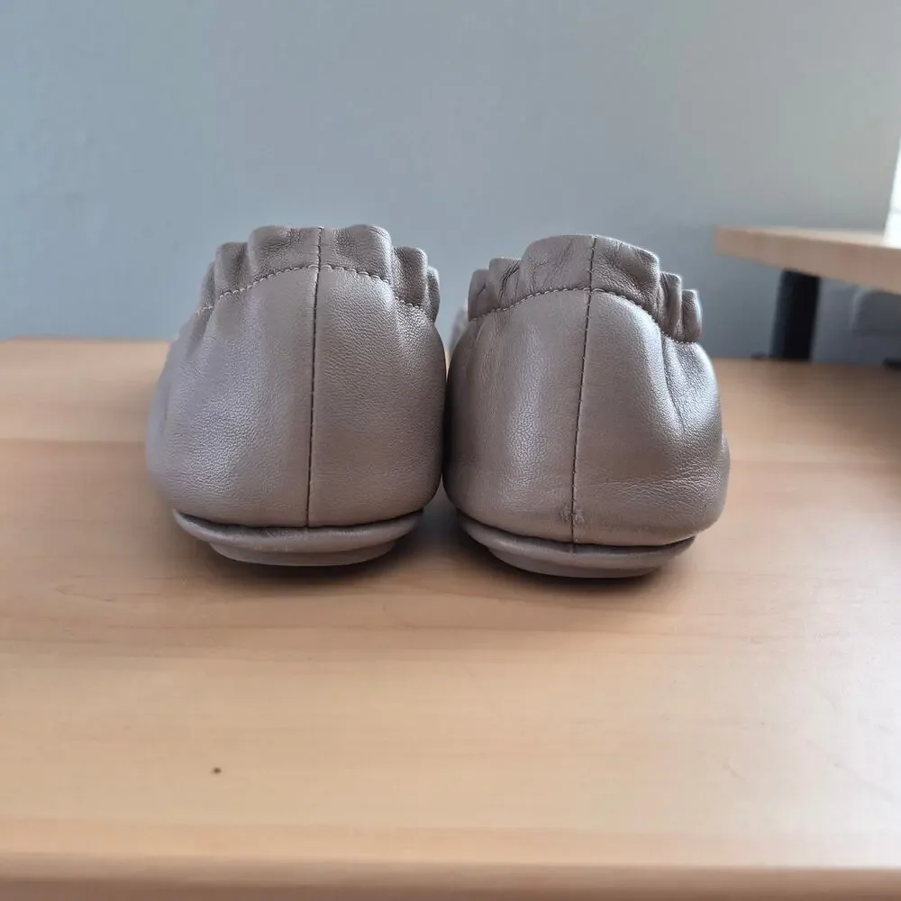 Tory Burch mini travel ballet with logo gray size 9